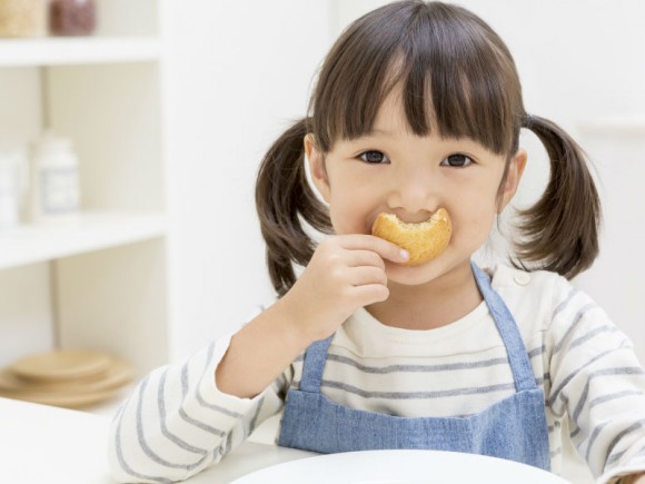 IQよりも自制心!? 4歳児の「待てる子」がやっていたこととは?