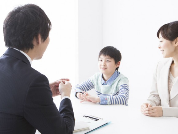 ママのスーツから上履き 子どもの洋服まで いつ どこで買うべき お受験ママたちに聞く 受験ルックのウソ ホント Shinga Farm ママのスーツから上履き 子どもの洋服まで いつ どこで買うべき お受験ママたちに聞く 受験ルックのウソ ホント Shinga Farm