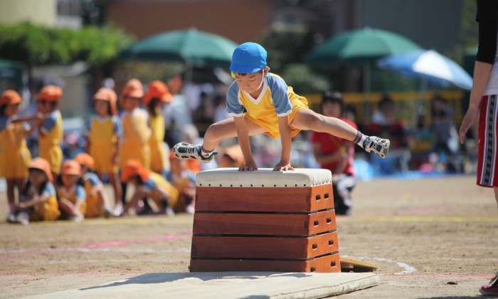 国立小学校受験対策も！？　体操で頭も体もできる子になる