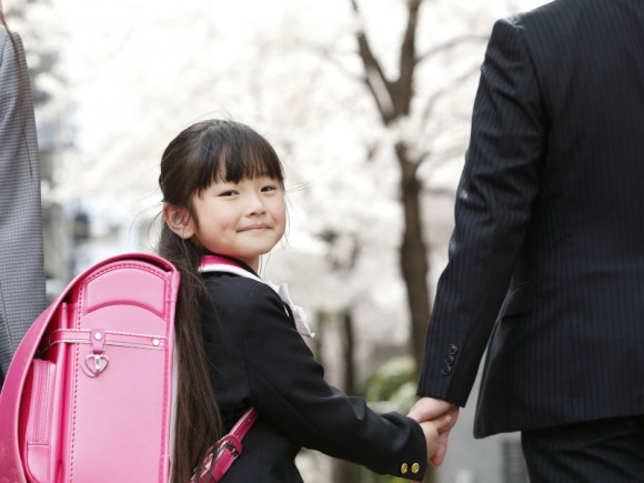 ママ必見 前抱き抱っこの弊害 あなたのお子さんの足は正しく成長できていますか Shinga Farm ママ必見 前抱き抱っこの弊害 あなたのお子さんの足は正しく成長できていますか Shinga Farm